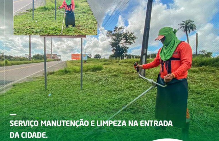 Serviço manutenção e limpeza na entrada da cidade.