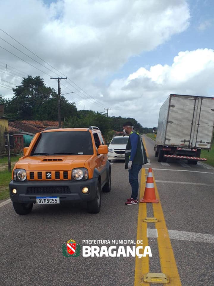 PREFEITURA DE BRAGANÇA REALIZA TESTES RÁPIDOS PARA COVID-19 NA BARREIRA SANITÁRIA LOCALIZADA NA COMUNIDADE DO BACURI PRATA, NA BR 308.