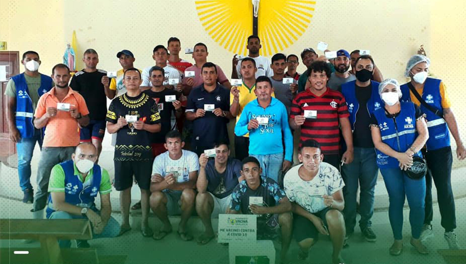 Vacinação para os acolhidos da Fazenda Esperança.