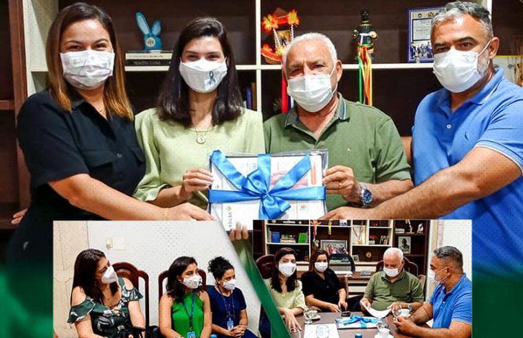 Visita da coordenadora estadual de Políticas para o Autismo.