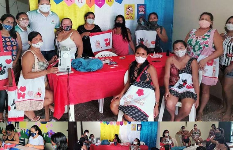 Término da oficina para o grupo de mulheres para a confecção de bolsas artesanais.