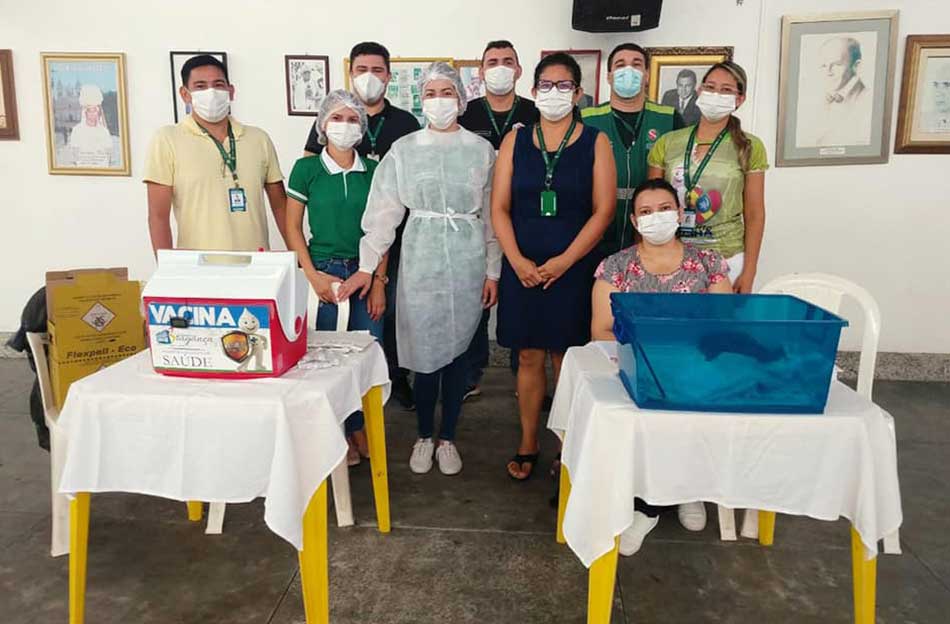 Posto de vacinação no Museu da Marujada.