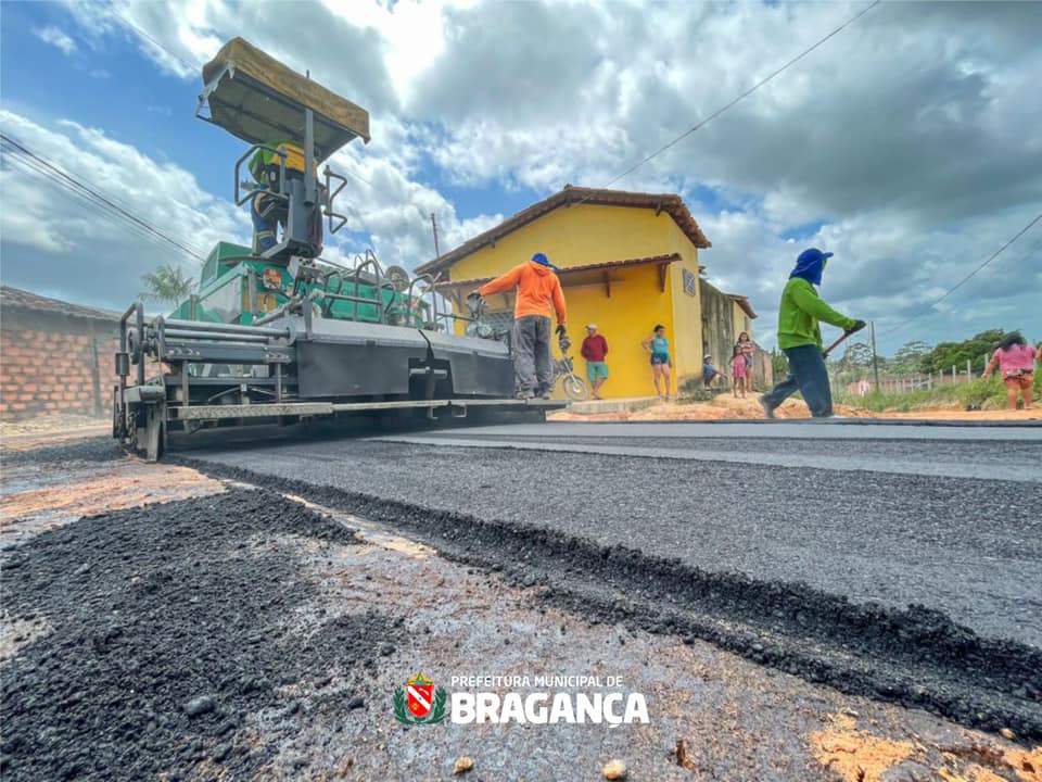 Urbanização do bairro da Persilândia.