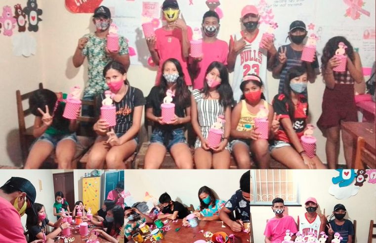 OFICINA COM O GRUPO DE ADOLESCENTE.