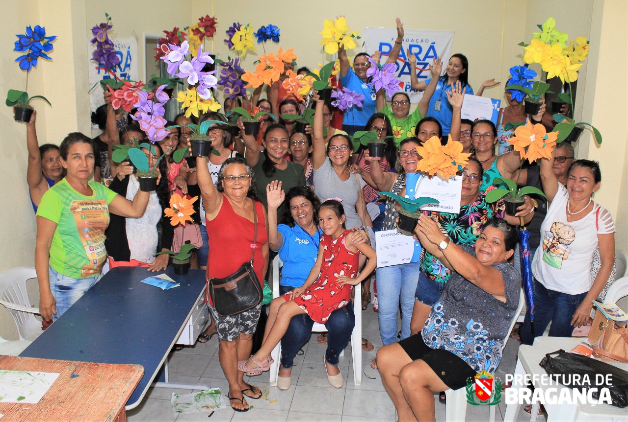 CERTIFICAÇÃO DA OFICINA DE ARTESANATO EM EVA.