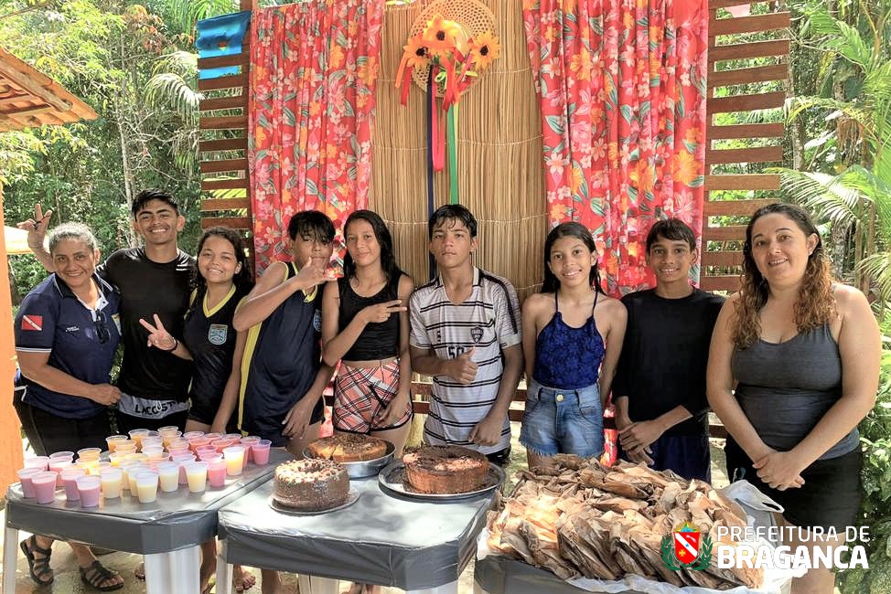 DIA DE LAZER PARA OS ALUNOS DO PROJETO GUARDA JOVEM.