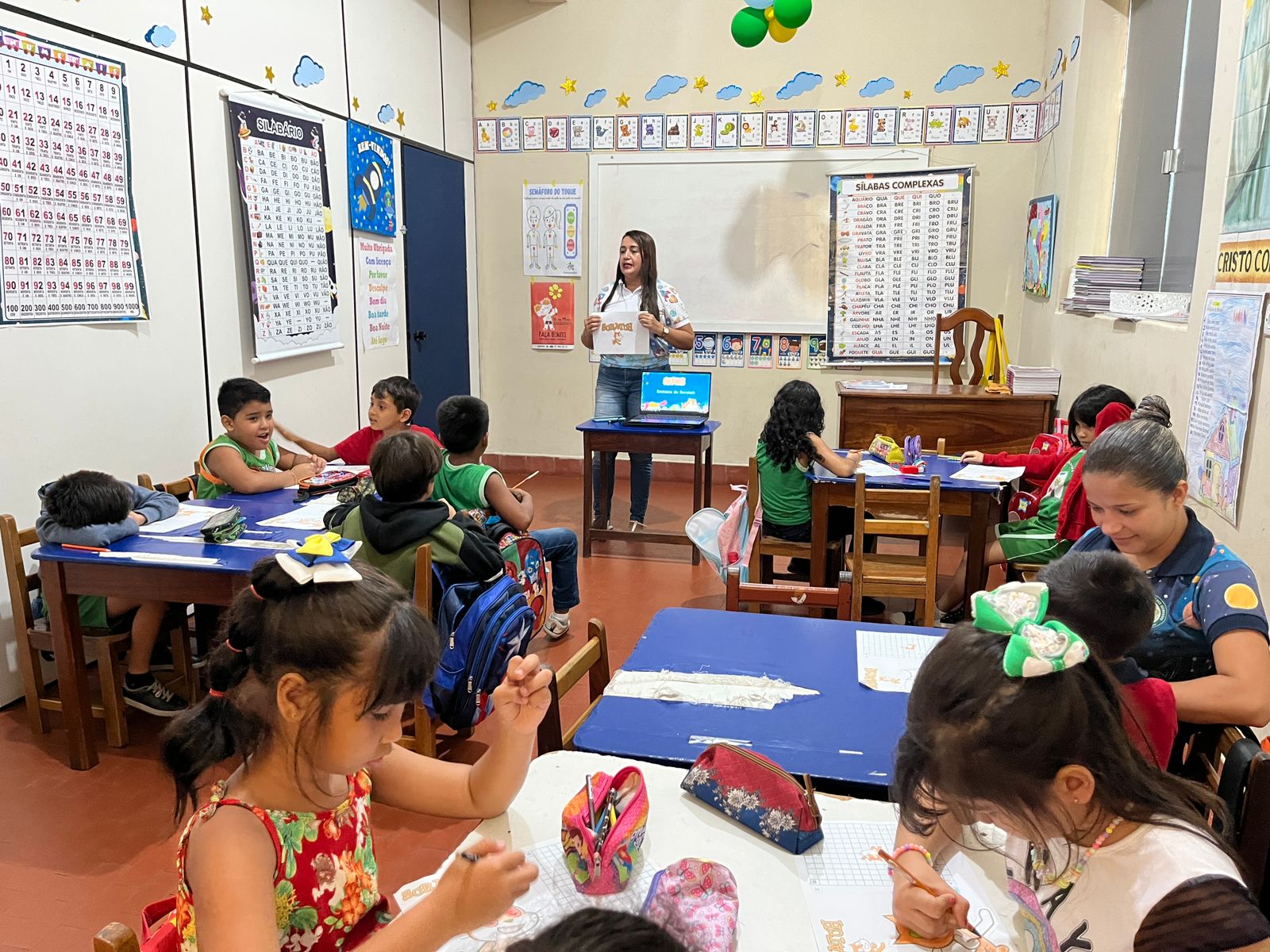 SEMED PROMOVE A SEMANA DO SCRATCH.